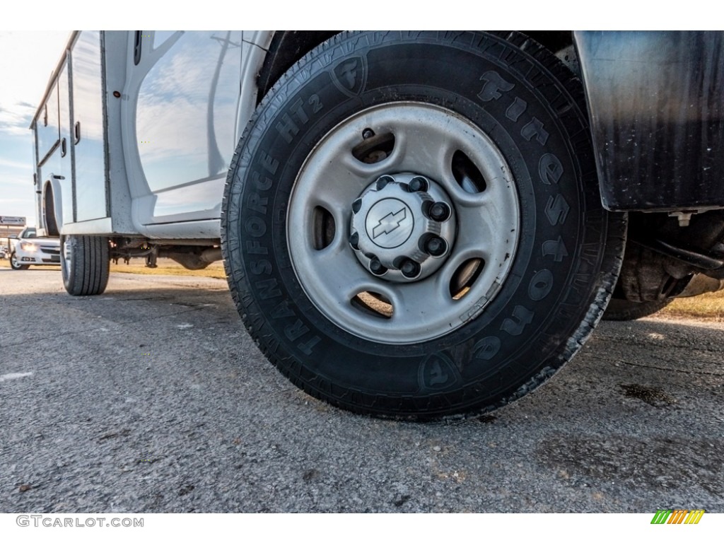 2016 Chevrolet Express Cutaway 3500 Service Utility Truck Wheel Photos