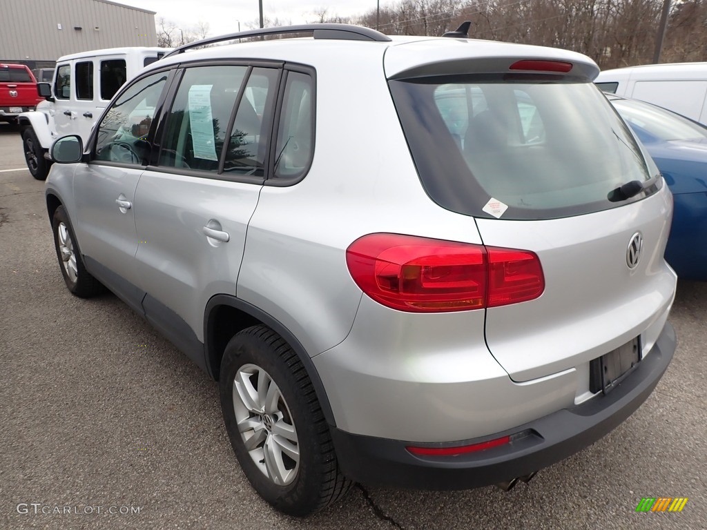 Reflex Silver Metallic 2017 Volkswagen Tiguan Limited 2.0T 4Motion Exterior Photo #140729375