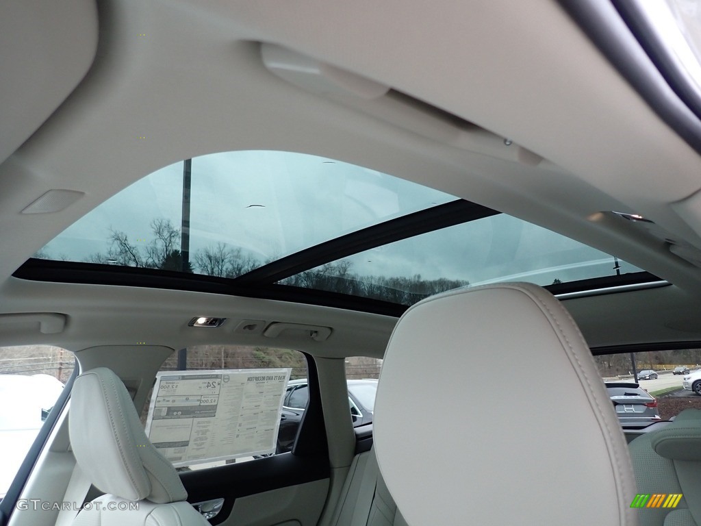 2021 Volvo XC60 T5 AWD Inscription Sunroof Photos