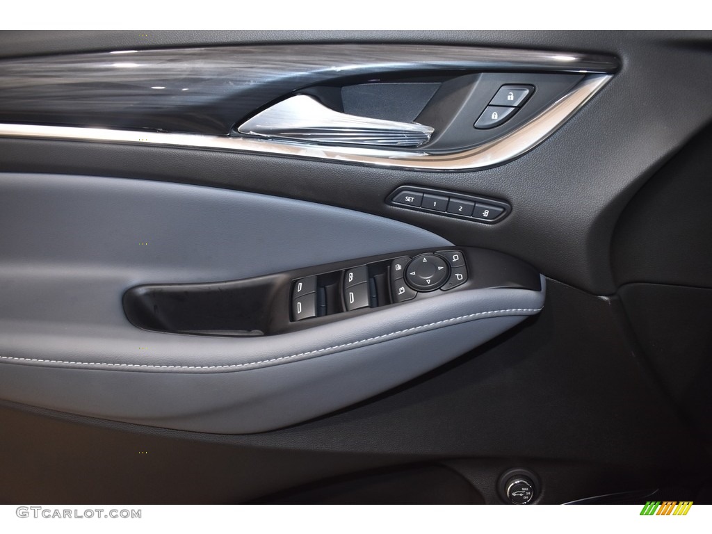 2021 Buick Enclave Premium AWD Dark Galvanized w/Ebony Accents Door Panel Photo #140730943