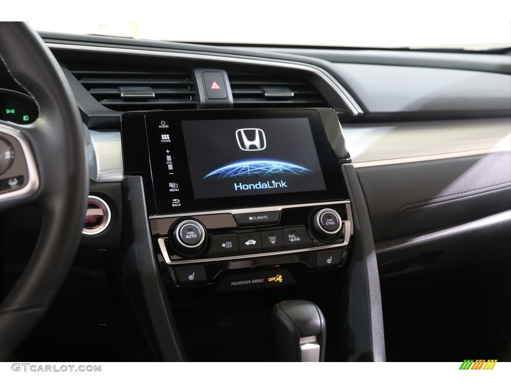 2018 Honda Civic Touring Coupe Controls Photo #140731211