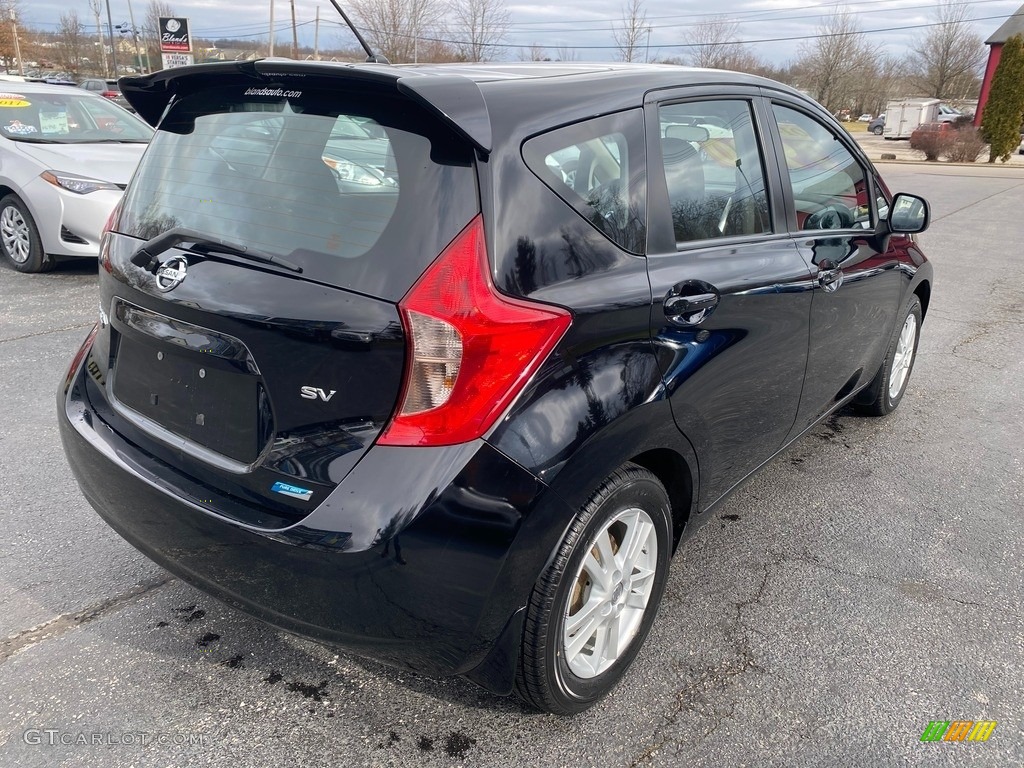 2014 Versa Note S Plus - Super Black / Charcoal photo #6