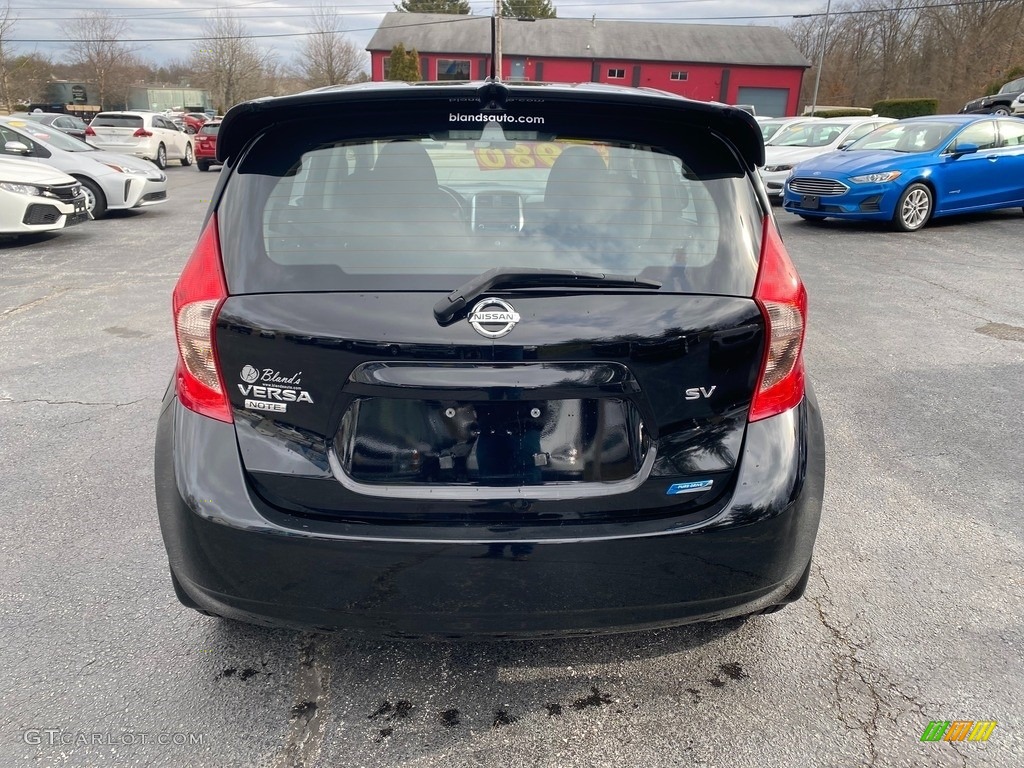 2014 Versa Note S Plus - Super Black / Charcoal photo #7