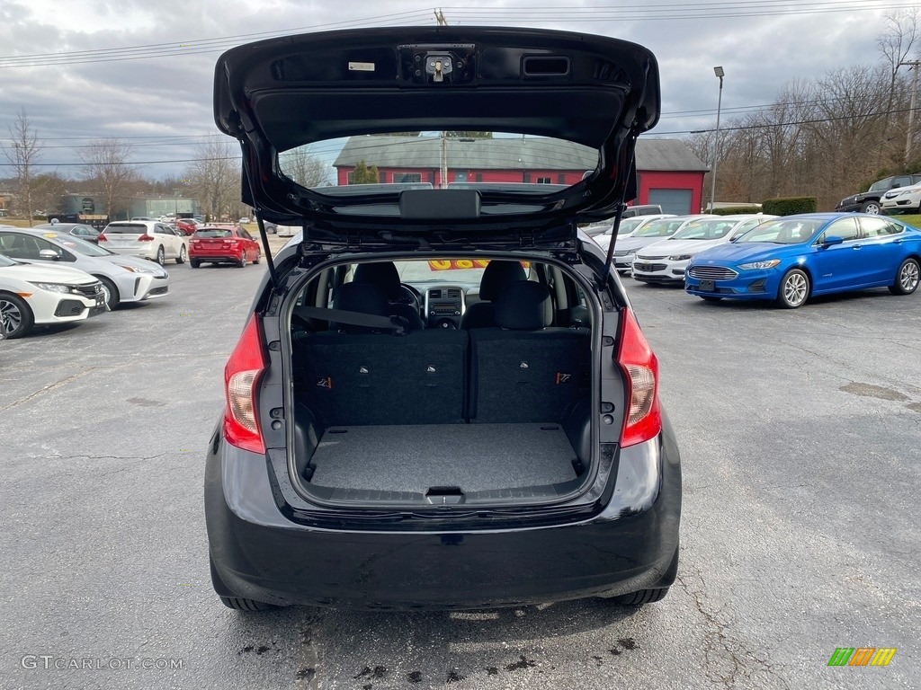 2014 Versa Note S Plus - Super Black / Charcoal photo #9