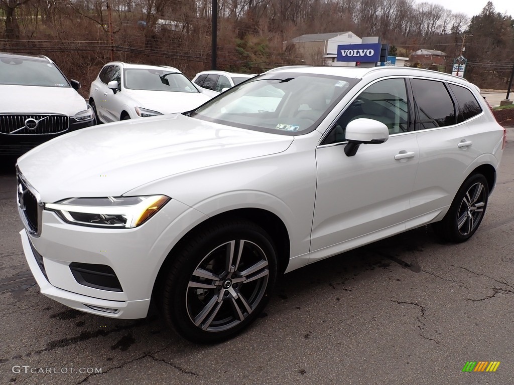 Crystal White Metallic 2021 Volvo XC60 T5 AWD Momentum Exterior Photo #140731829