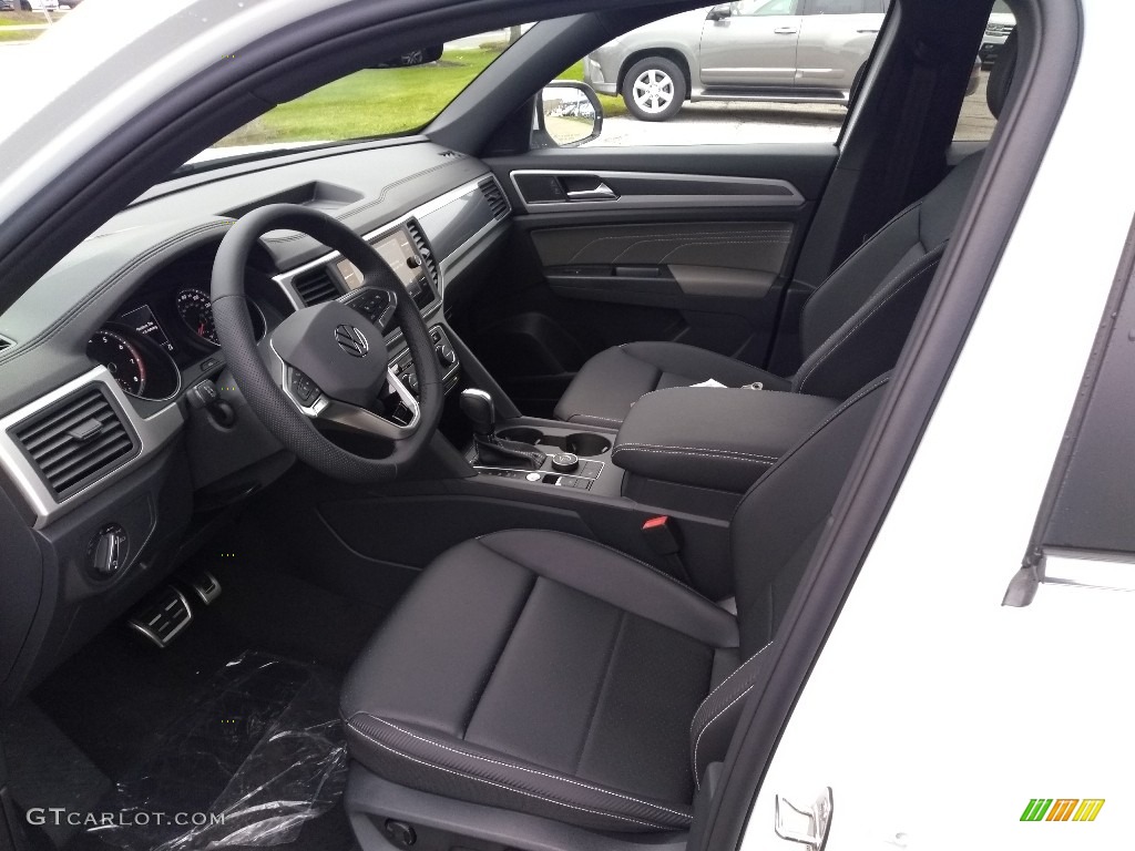 2021 Atlas Cross Sport SE Technology R-Line 4Motion - Pure White / Titan Black photo #4