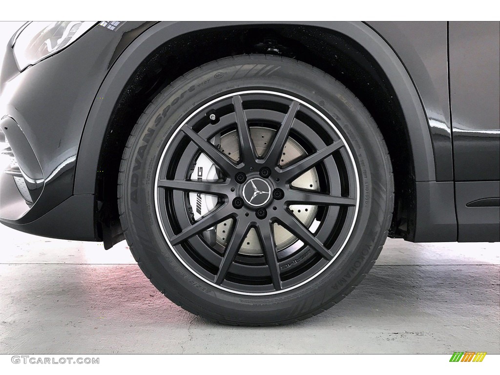 2021 GLA AMG 35 4Matic - Cosmos Black Metallic / Neva Grey/Black photo #9