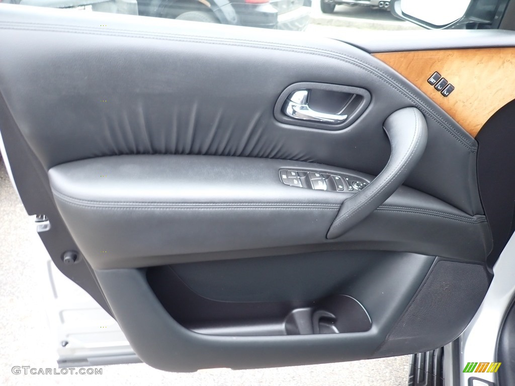 2014 Infiniti QX80 AWD Door Panel Photos