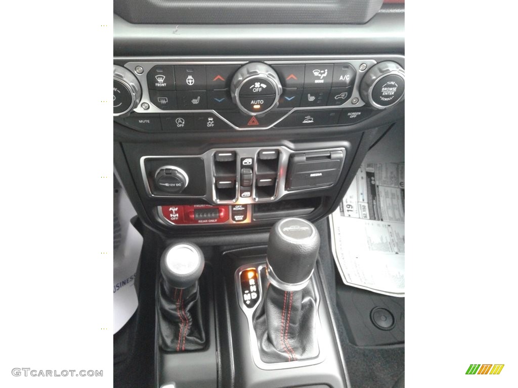 2021 Jeep Gladiator Rubicon 4x4 Transmission Photos