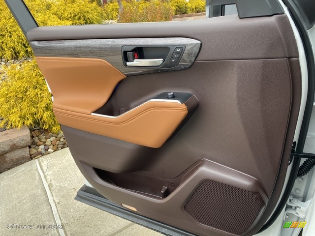 2021 Toyota Highlander Platinum AWD Glazed Caramel Door Panel Photo #140737611