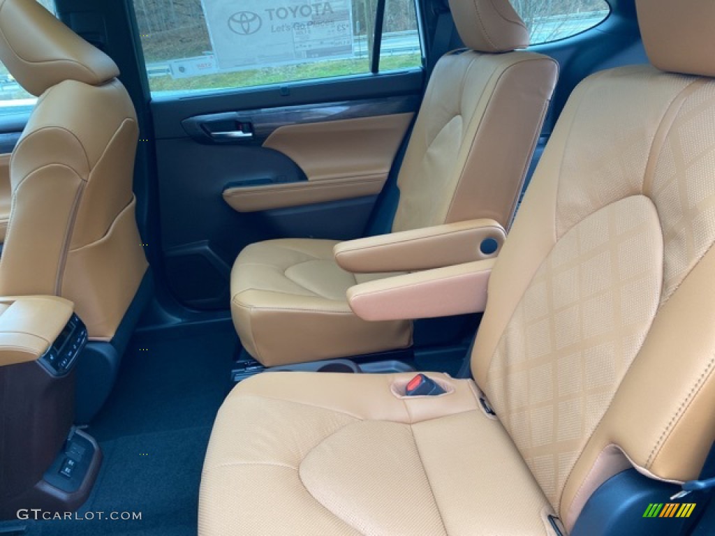 2021 Toyota Highlander Platinum AWD Rear Seat Photo #140737769