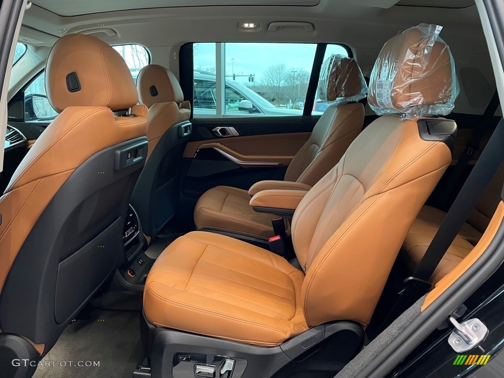 2021 BMW X7 xDrive40i Rear Seat Photo #140738679