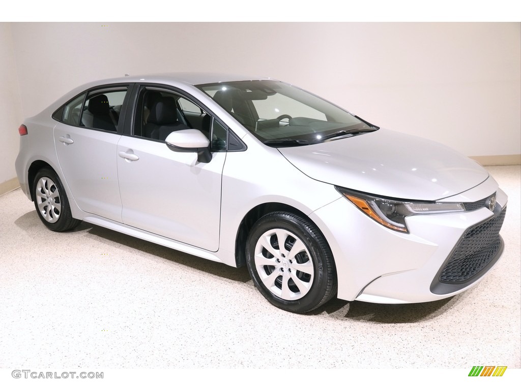 Classic Silver Metallic 2020 Toyota Corolla LE Exterior Photo #140739006