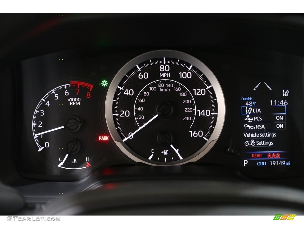 2020 Toyota Corolla LE Gauges Photos