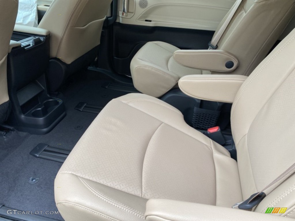 Chateau Interior 2021 Toyota Sienna Limited AWD Hybrid Photo #140740156