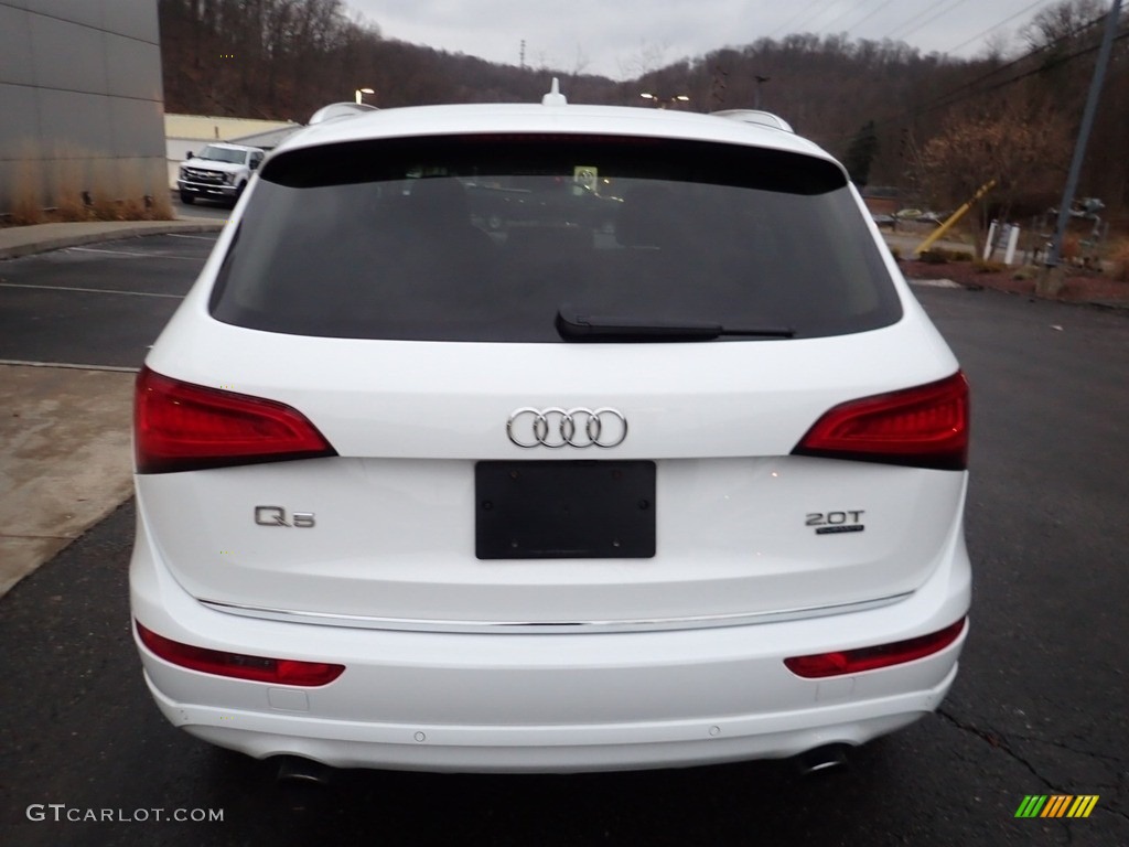 2016 Q5 2.0 TFSI Premium Plus quattro - Ibis White / Pistachio Beige photo #3