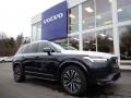 Front 3/4 View of 2021 XC90 T5 AWD Momentum
