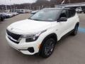 Clear White - Seltos S AWD Photo No. 5