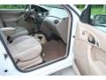 2001 Cloud 9 White Ford Focus SE Sedan  photo #30