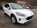 2020 Oxford White Ford Escape SE 4WD  photo #3