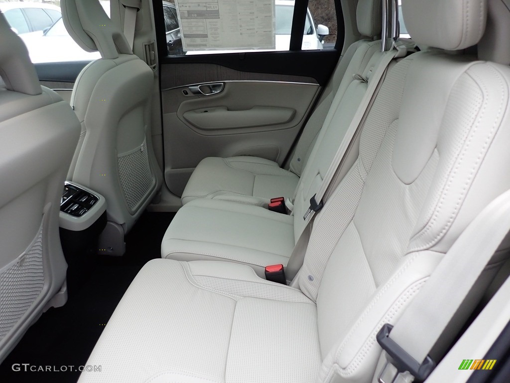 Blonde/Charcoal Interior 2021 Volvo XC90 T6 AWD Inscription Photo #140741092