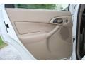 2001 Cloud 9 White Ford Focus SE Sedan  photo #41