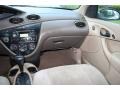 2001 Cloud 9 White Ford Focus SE Sedan  photo #55