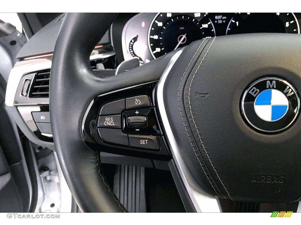 2017 5 Series 530i Sedan - Glacier Silver Metallic / Black photo #18