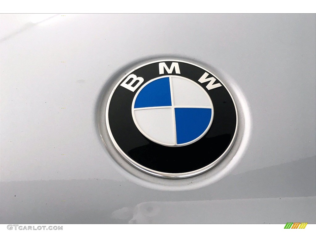 2017 5 Series 530i Sedan - Glacier Silver Metallic / Black photo #33