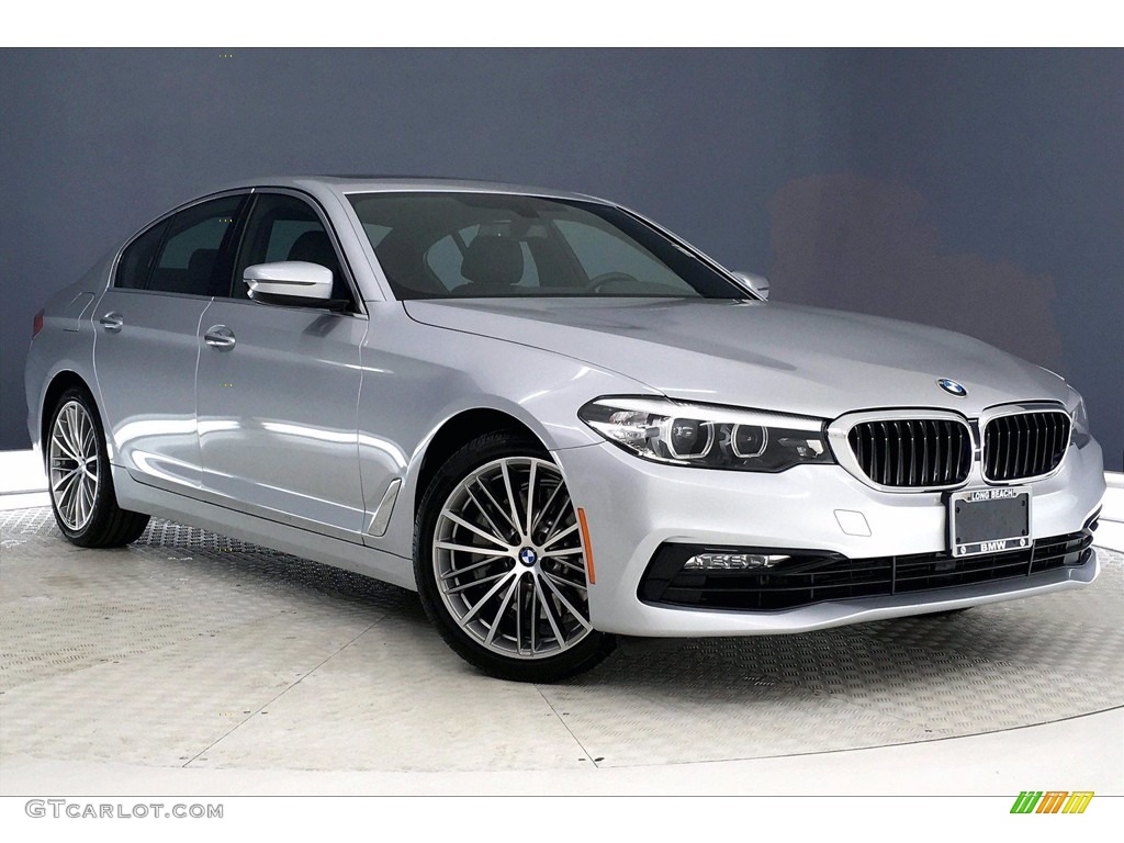 2017 5 Series 530i Sedan - Glacier Silver Metallic / Black photo #37