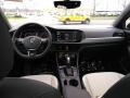 Black - Jetta R-Line Photo No. 3