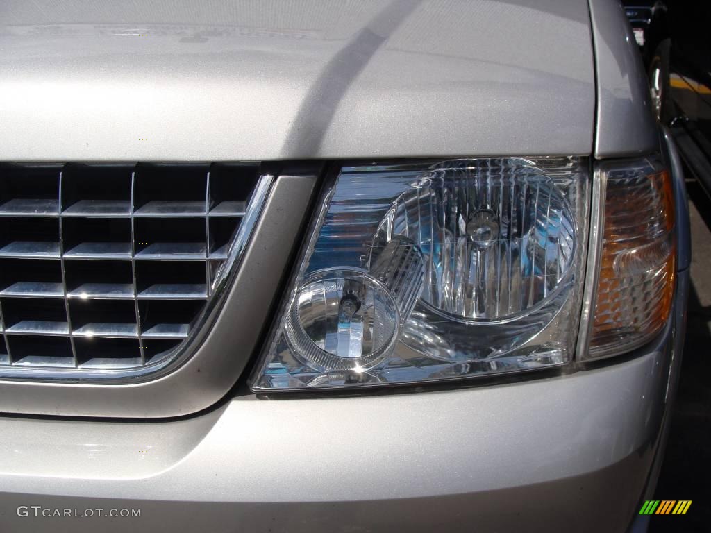 2004 Explorer Limited 4x4 - Silver Birch Metallic / Midnight Grey photo #9
