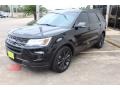 Shadow Black - Explorer XLT Photo No. 4