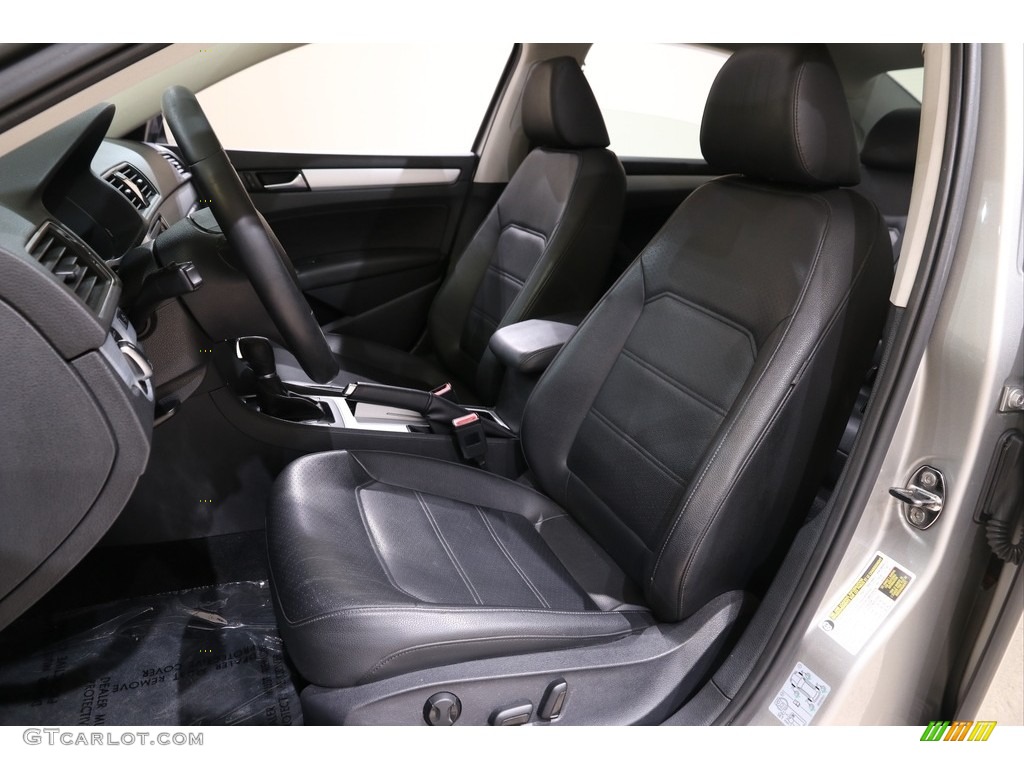 2012 Passat 2.5L SE - Tungsten Silver Metallic / Titan Black photo #5