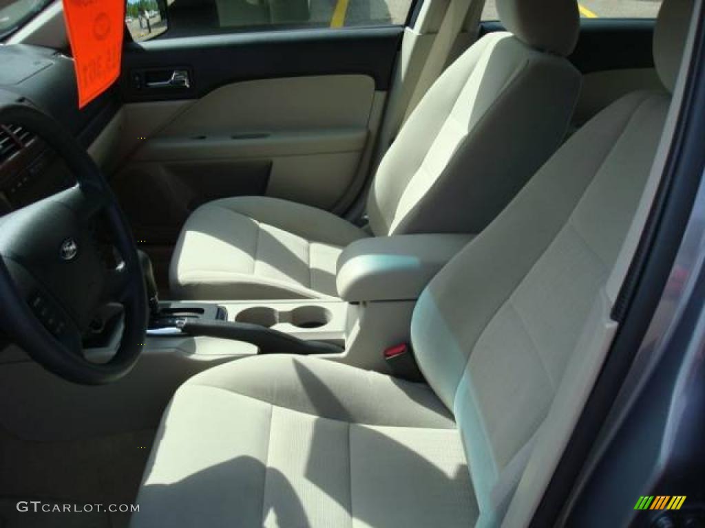 2007 Fusion SE V6 - Tungsten Grey Metallic / Light Stone photo #7