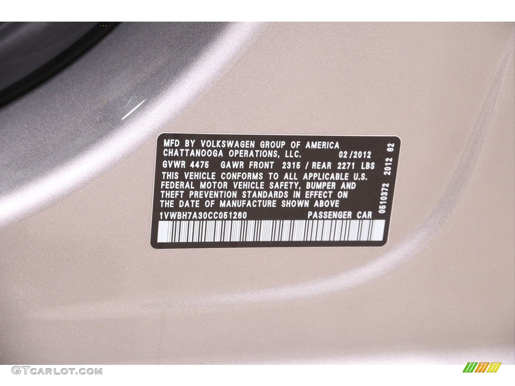 2012 Passat 2.5L SE - Tungsten Silver Metallic / Titan Black photo #19