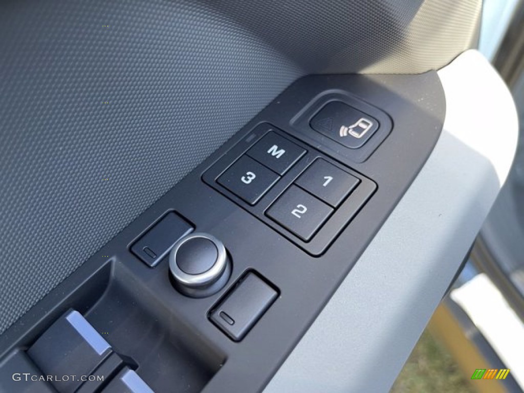2021 Land Rover Defender 110 X-Dynamic SE Controls Photo #140750113