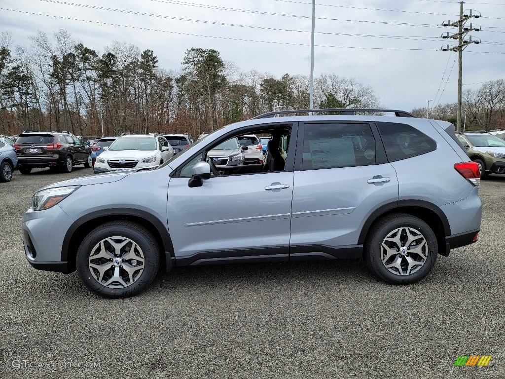 2021 Forester 2.5i Premium - Ice Silver Metallic / Black photo #3