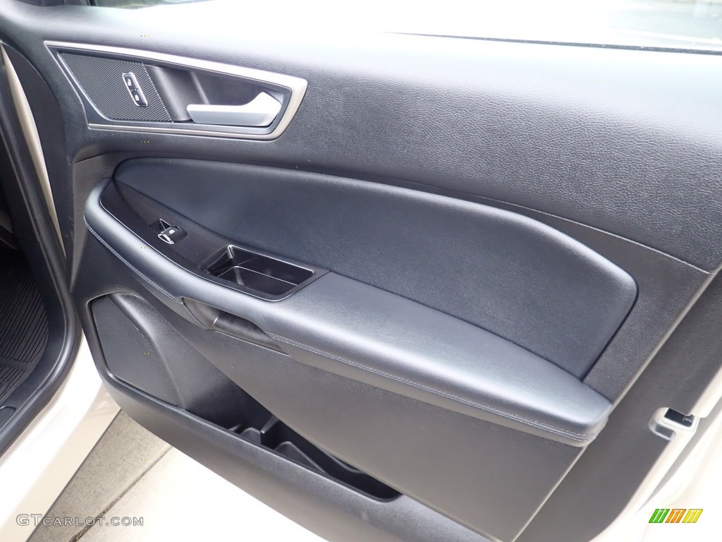 2017 Edge SEL AWD - White Gold Metallic / Ebony photo #13