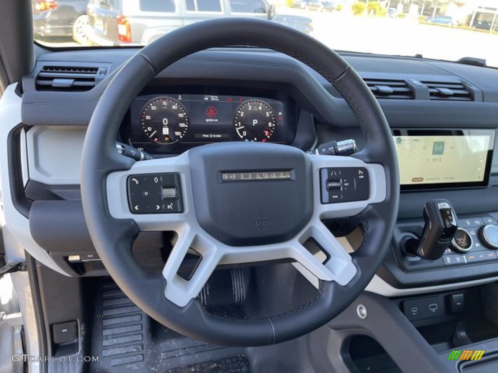 2021 Land Rover Defender 110 S Steering Wheel Photos