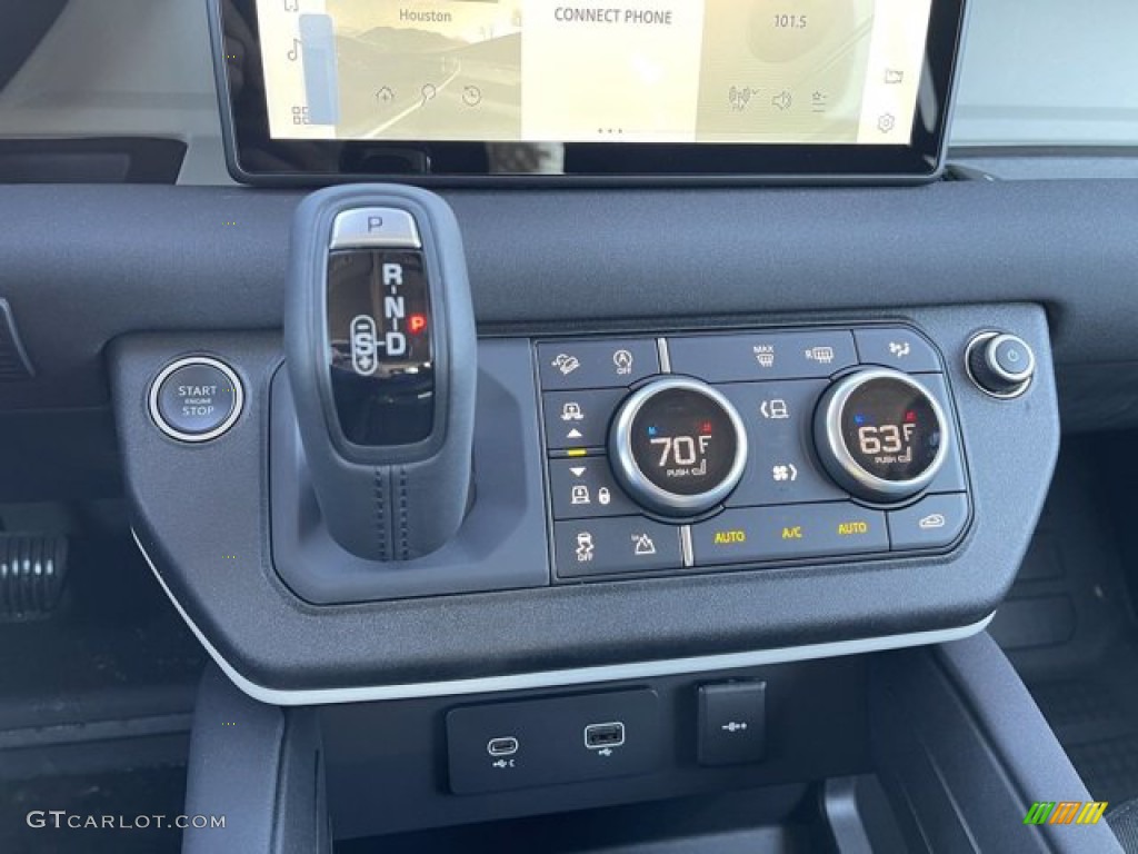 2021 Land Rover Defender 110 S Controls Photo #140751202