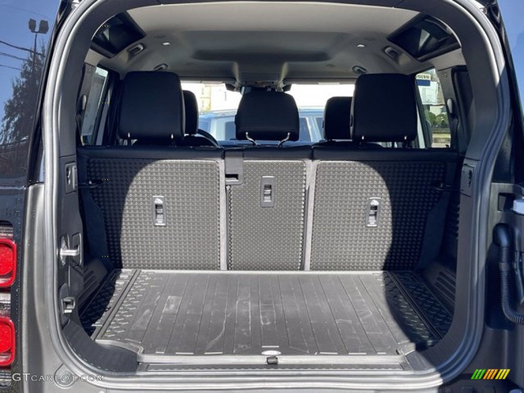 2021 Land Rover Defender 110 S Trunk Photo #140751367