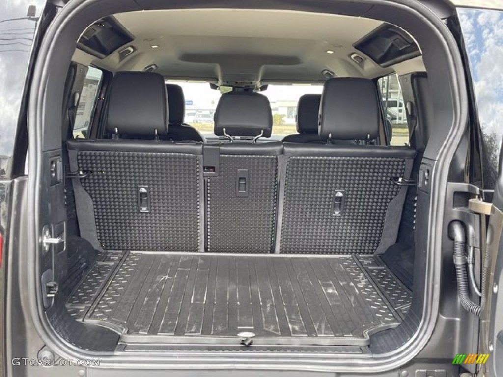 2021 Land Rover Defender 110 SE Trunk Photo #140752885
