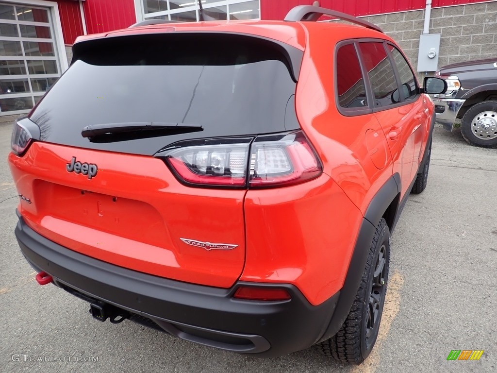 2021 Cherokee Traihawk 4x4 - Spitfire Orange / Black photo #5