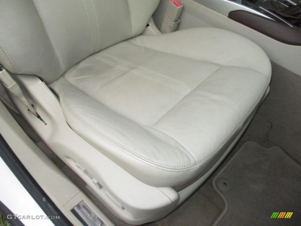 2011 SRX FWD - Platinum Ice Tricoat / Shale/Brownstone photo #64