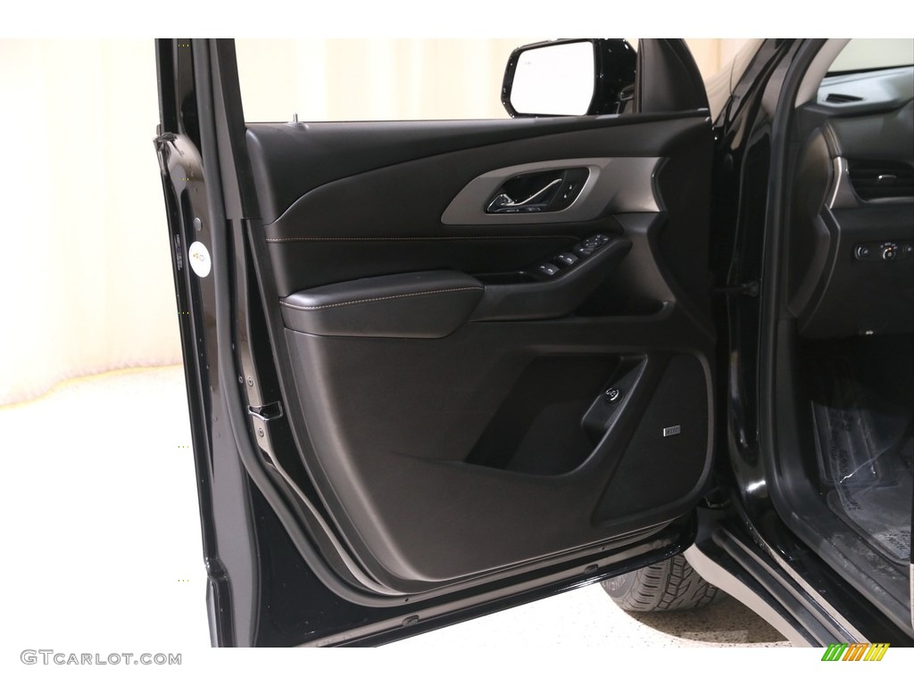 2018 Chevrolet Traverse RS Door Panel Photos