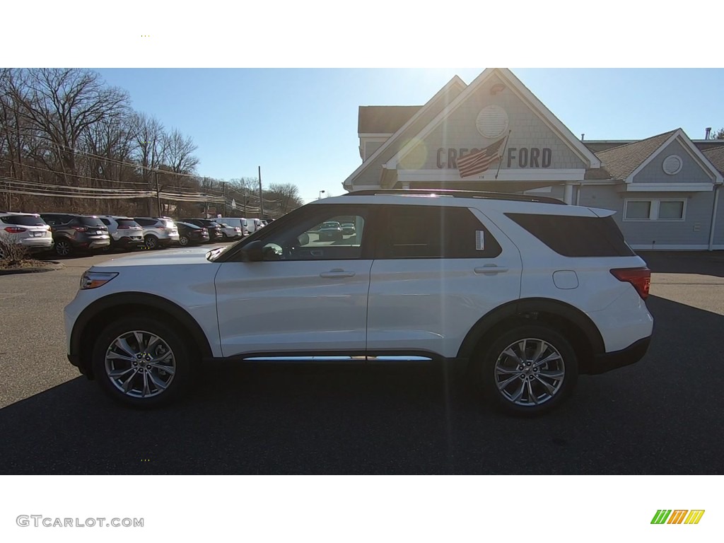 2021 Explorer XLT 4WD - Oxford White / Ebony photo #4