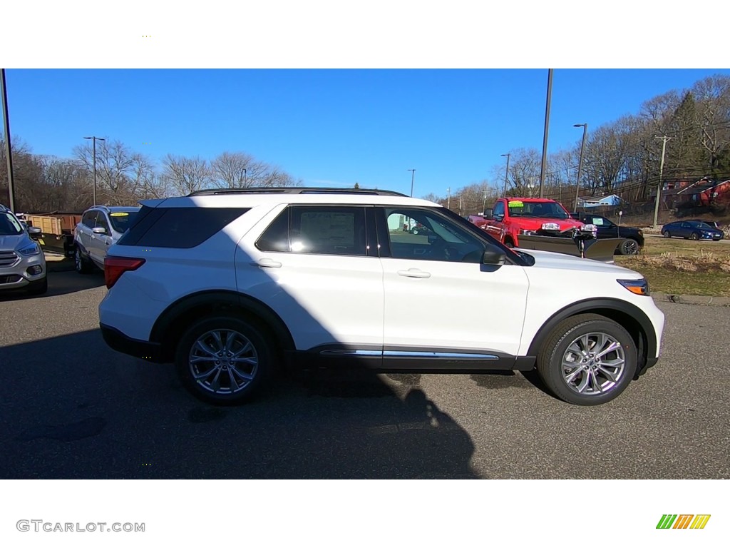 2021 Explorer XLT 4WD - Oxford White / Ebony photo #8