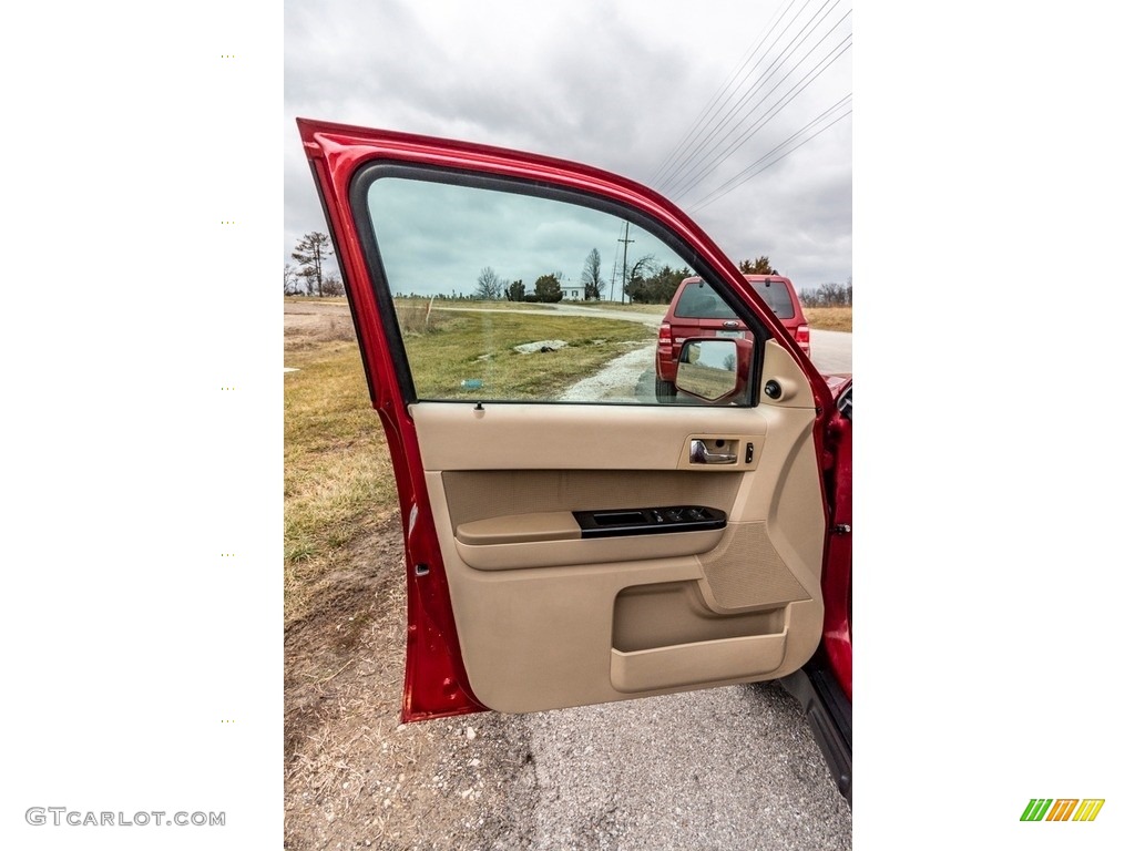 2011 Escape Limited V6 - Sangria Red Metallic / Camel photo #20