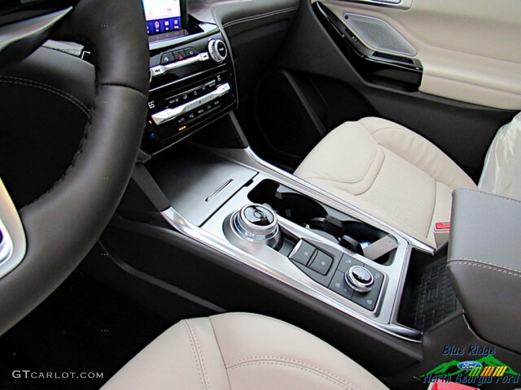 2021 Explorer Platinum 4WD - Star White Metallic Tri-Coat / Sandstone photo #25